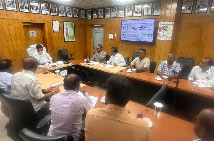 Bhilai News-संयंत्र कर्मचारियों के मुद्दों पर संयंत्र के कार्य पालक निदेशक (संकार्य )राकेश कुमार के साथ भिलाई इस्पात मजदूर संघ की बैठक…जल्द की कर्मचारियों के समस्याओं का निराकरण करने अफसरों से की मांग, अफसरों ने दिया आश्वासन…पढ़िए खबर